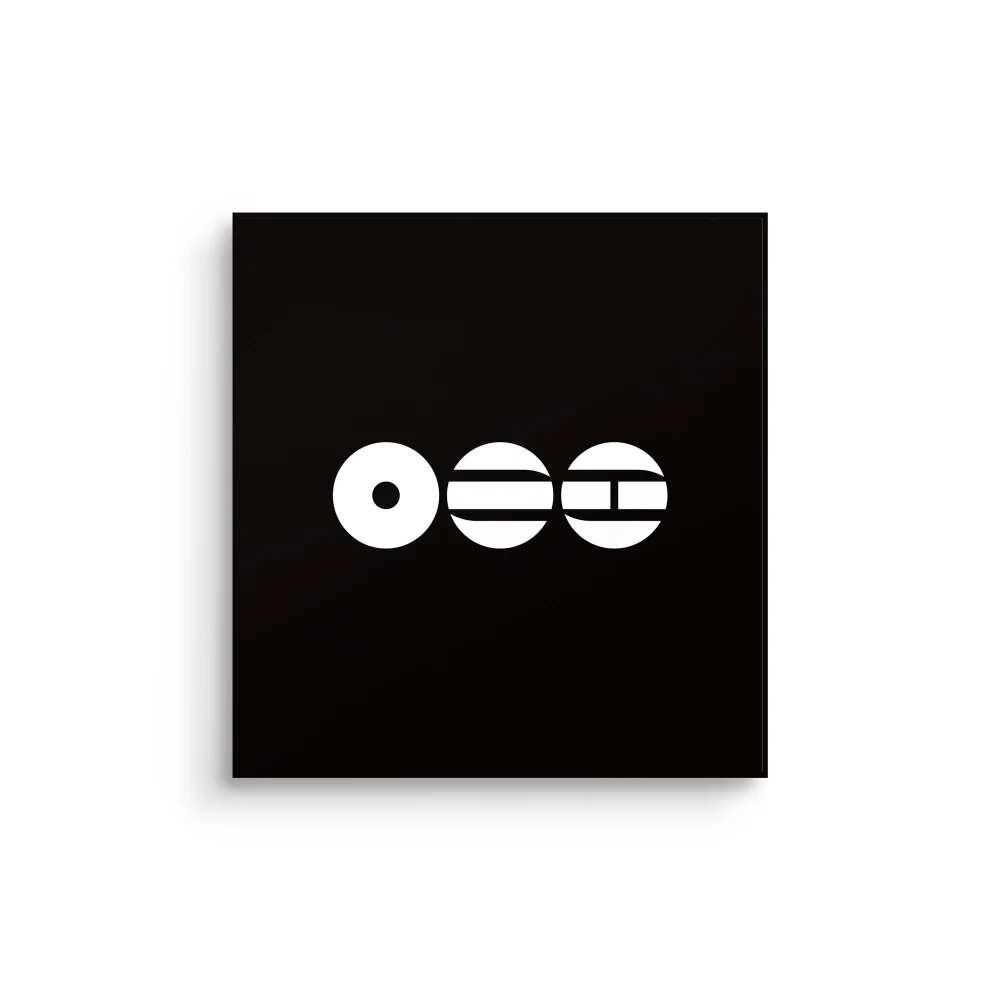 BTS - ARIRANG (T-shirt CD Box Set)