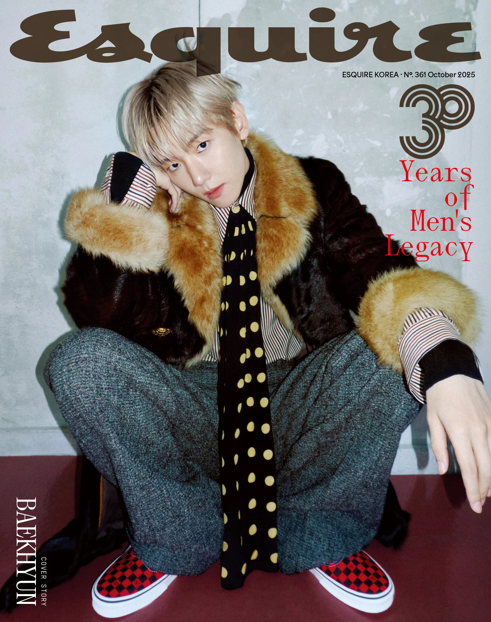Esquire Magazine Korean October 2025 - Image 4