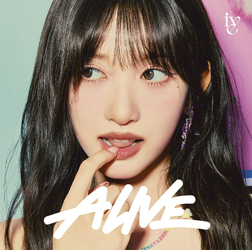 IVE - 1st EP Alive Member Solo Jacket Edition Japan version CD - Image 3