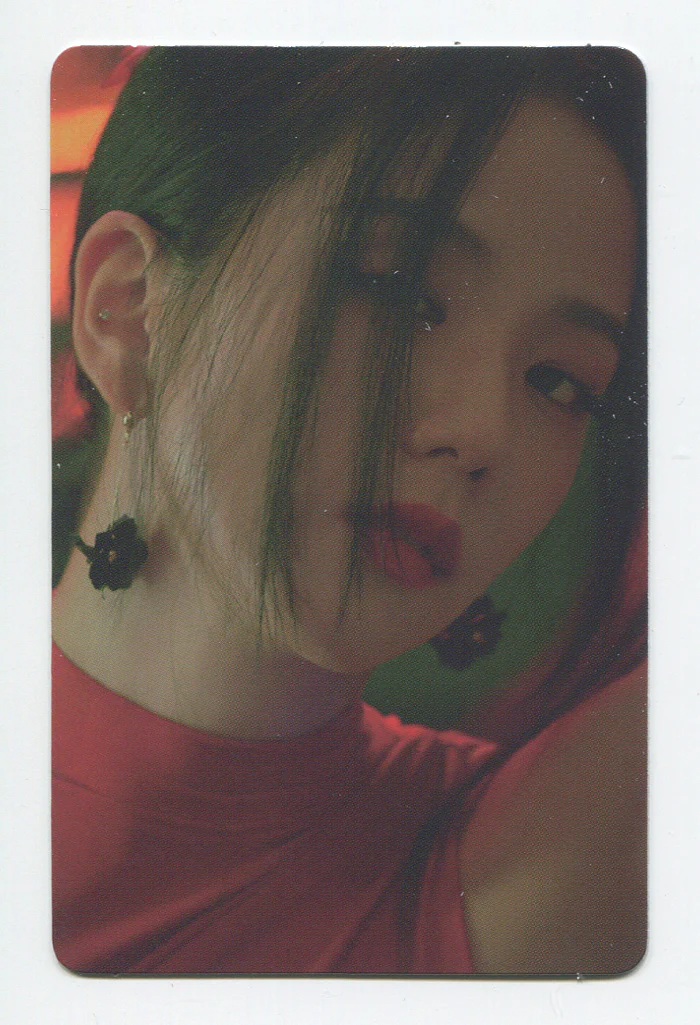 JISOO FIRST SINGLE ALBUM [ME] Apple Music POB EXCLUSIVE OFFICIAL PHOTOCARD BLACKPINK - Image 4