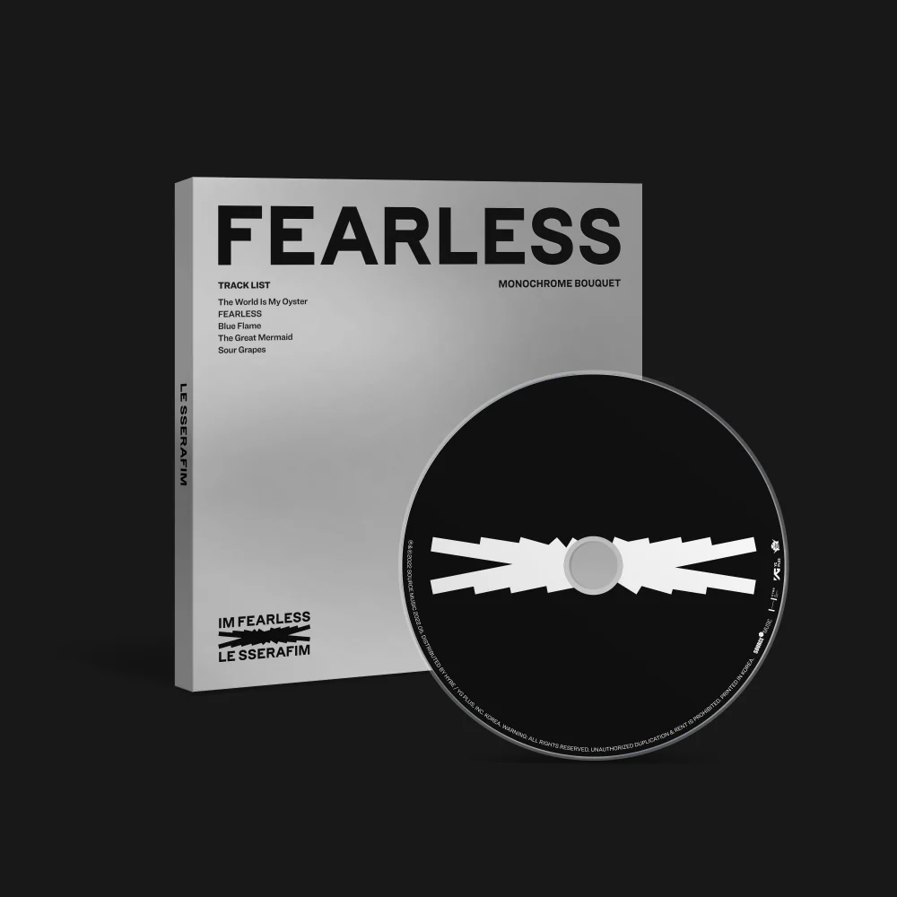 LE SSERAFIM - FEARLESS [Monochrome Bouquet ver.] 1st Mini Album+Extra Photocards Set