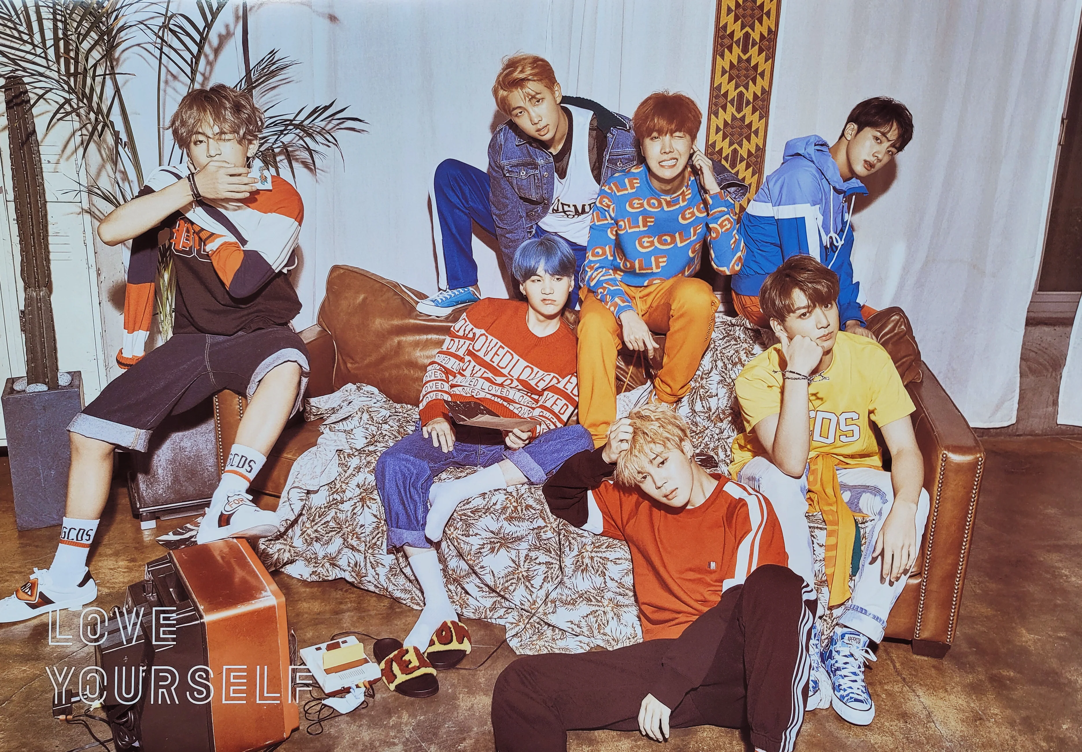 LOVE YOURSELF : HER OFFICIAL POSTER with Tube Case - Image 3
