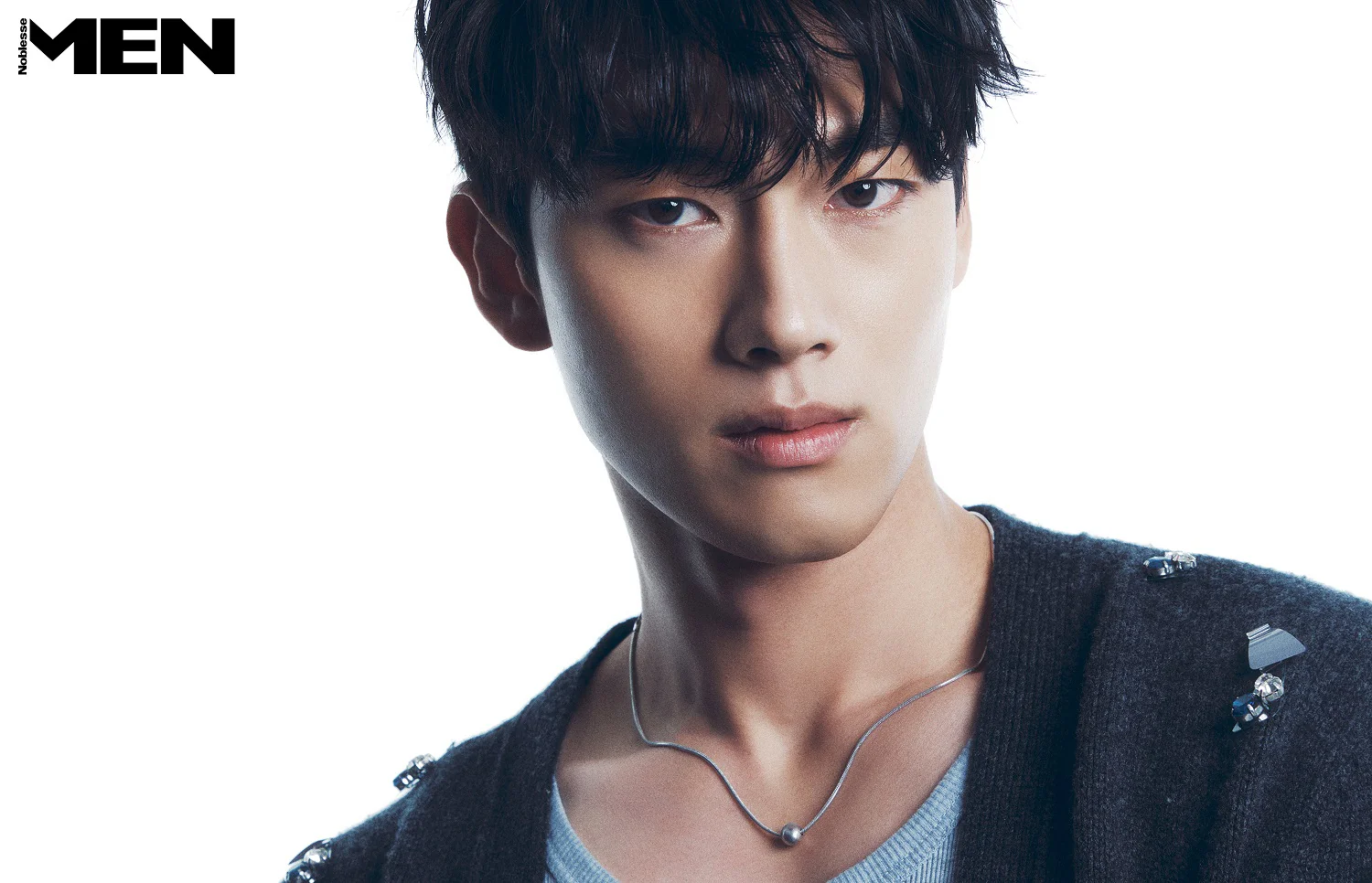 MEN Noblesse Magazine Korea January 2026 [Random ver.] - Image 5