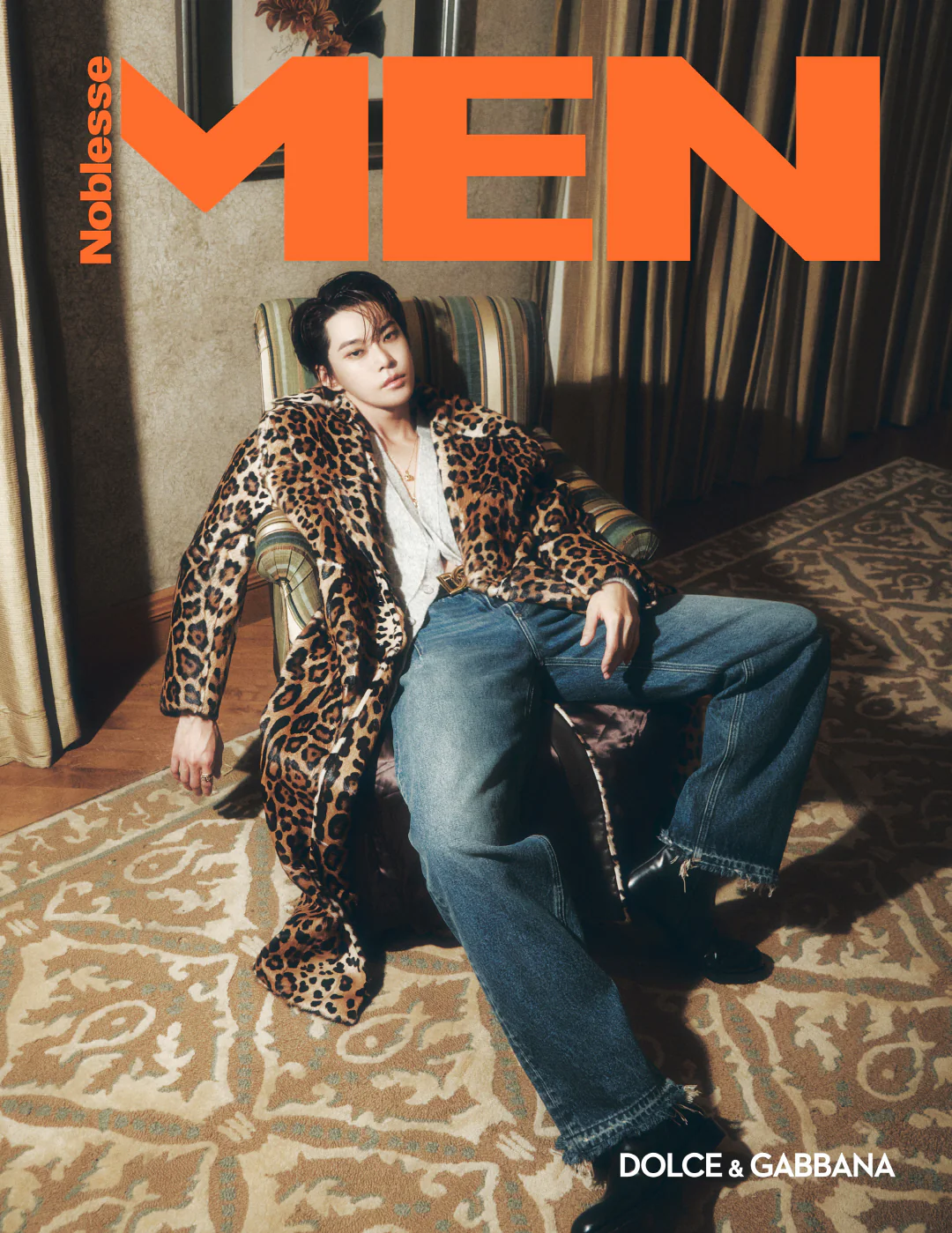 MEN Noblesse Magazine Korea October 2025 NCT DOYOUNG [Random ver.] - Image 4