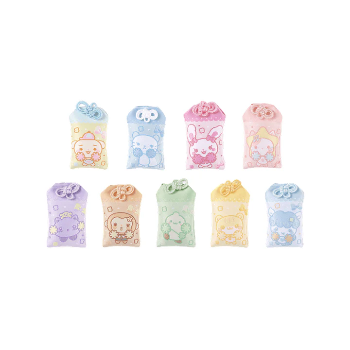 [PRE-ORDER] Hearts2Hearts 2nd Mini Album [LEMON TANG] Official MD - RANDOM LUCKY CHARM