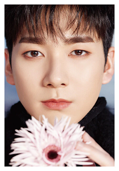 [PRE-ORDER SEP 19] DICON D’FESTA NUEST Dispatch 10th Anniversary Photobook - Image 6