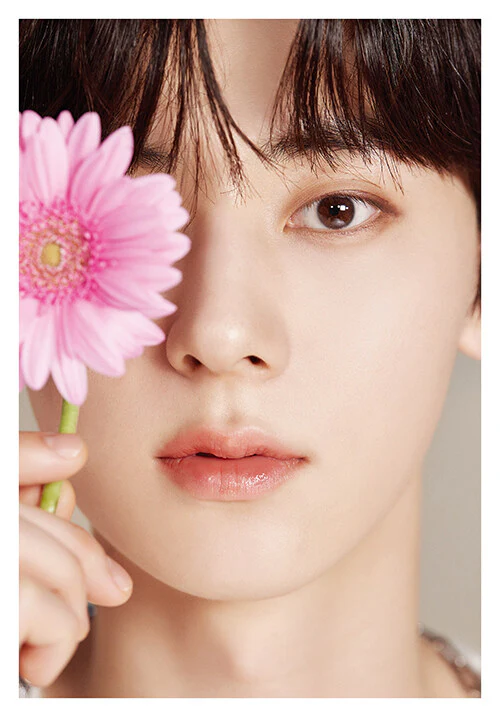 [PRE-ORDER SEP 19] DICON D’FESTA NUEST Dispatch 10th Anniversary Photobook - Image 8