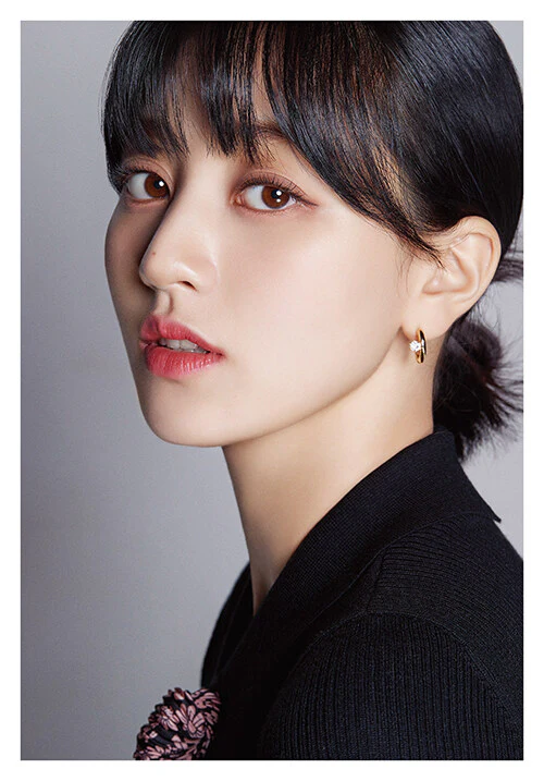 [PRE-ORDER SEP 19] DICON D’FESTA TWICE Dispatch 10th Anniversary Photobook - Image 9