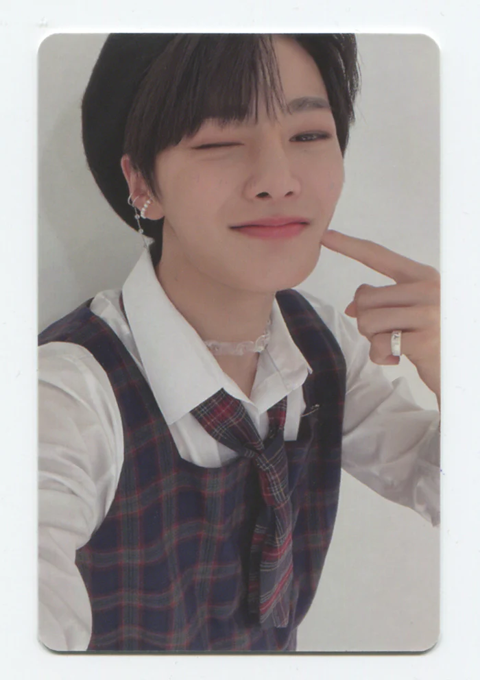 STRAY KIDS - Holiday Special Single [CHRISTMAS EVEL] POB OFFICIAL PHOTOCARD - Image 8