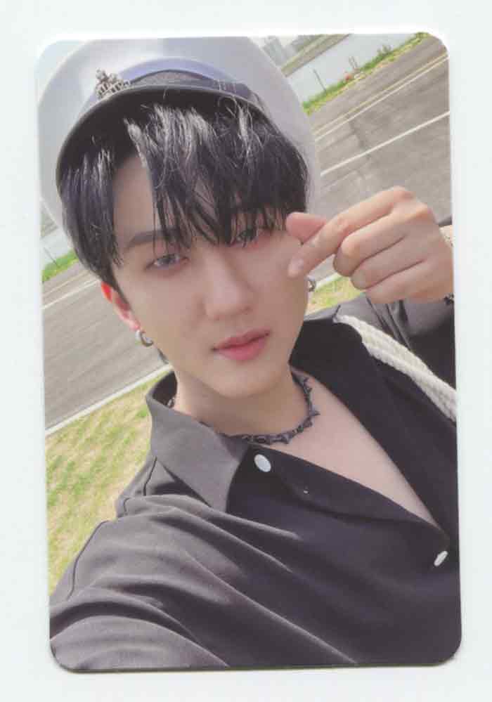 STRAY KIDS - MAXIDENT Album OFFICIAL PHOTOCARD - Image 8