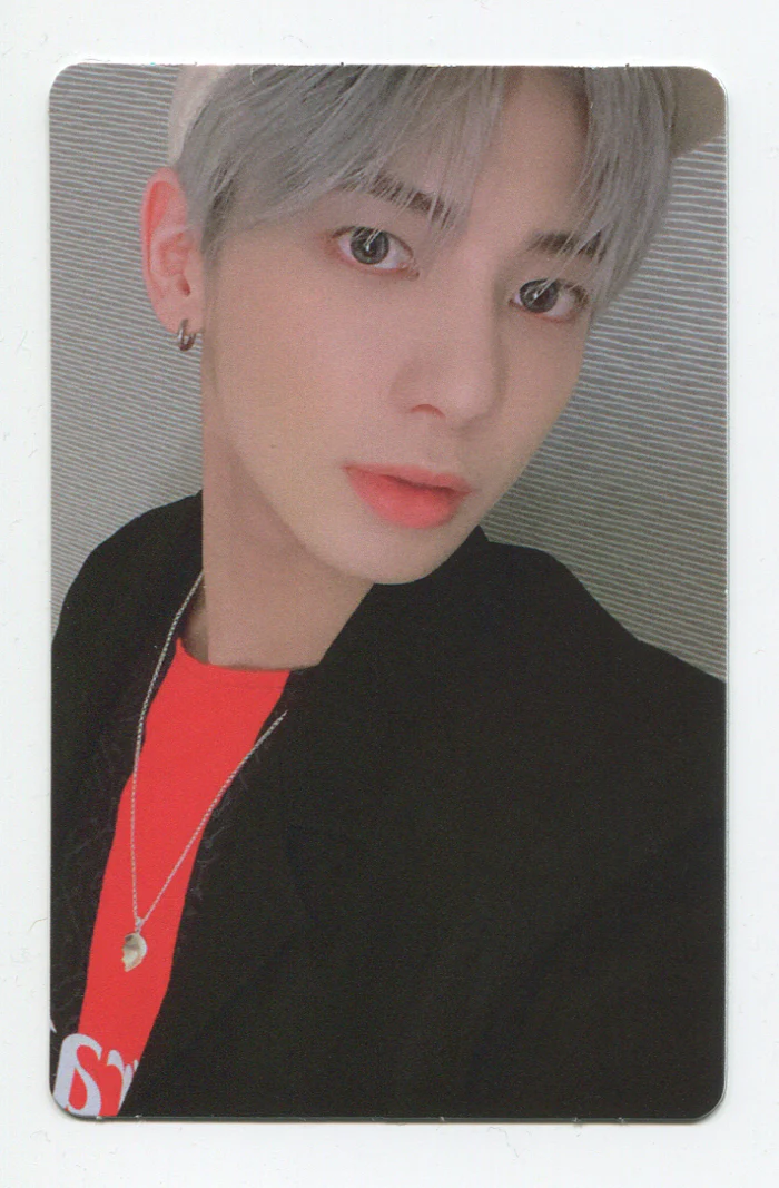 TXT - THE CHAOS CHAPTER : FREEZE OFFICIAL You ver. PHOTOCARD - Image 7