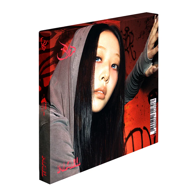 Yves - 4th EP Nail Deluxe version : Standard Photobook CD - Image 6